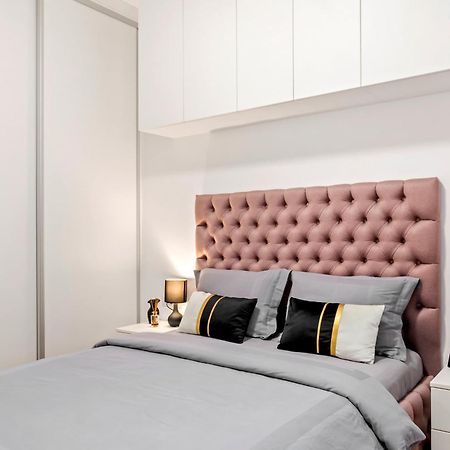 Bucharest Luxury Apartments Luaran gambar
