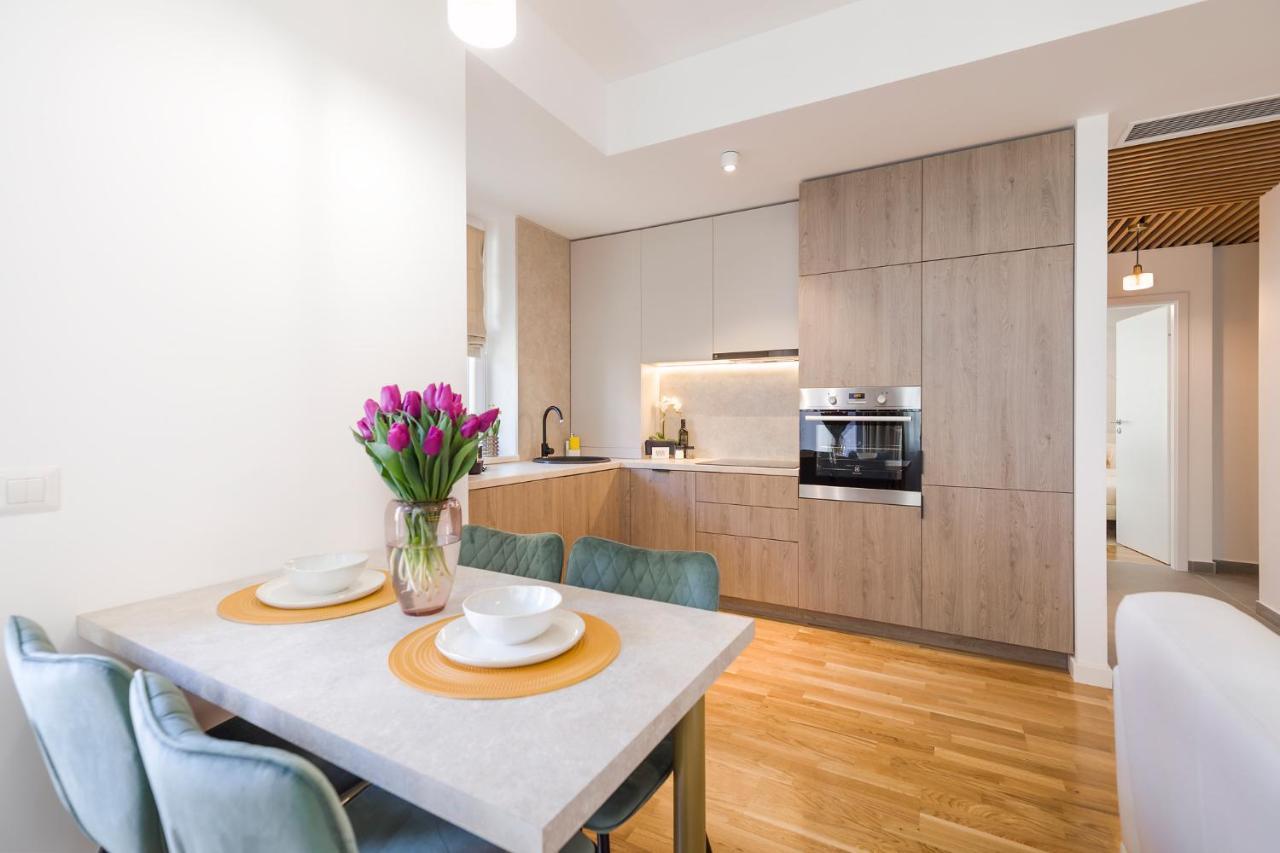 Bucharest Luxury Apartments Luaran gambar