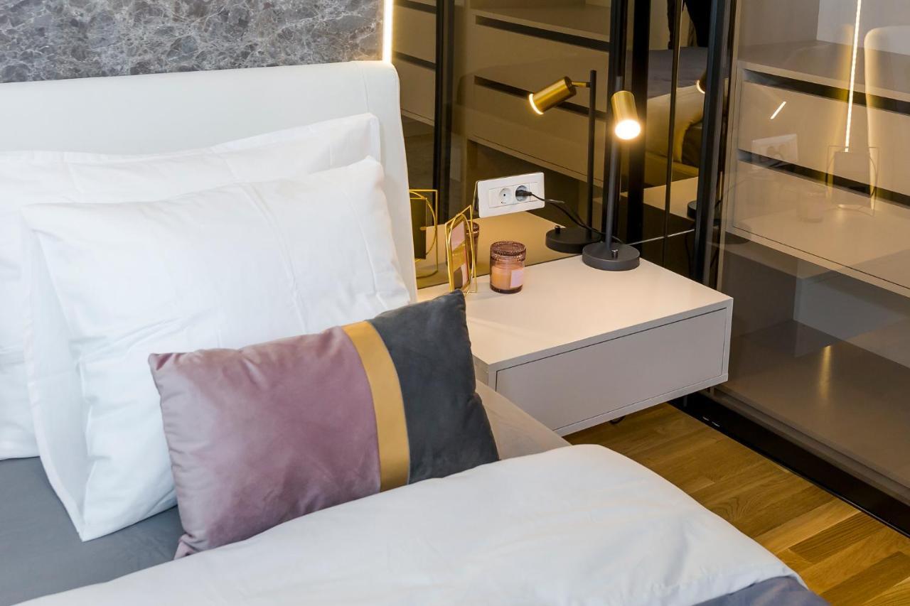 Bucharest Luxury Apartments Luaran gambar