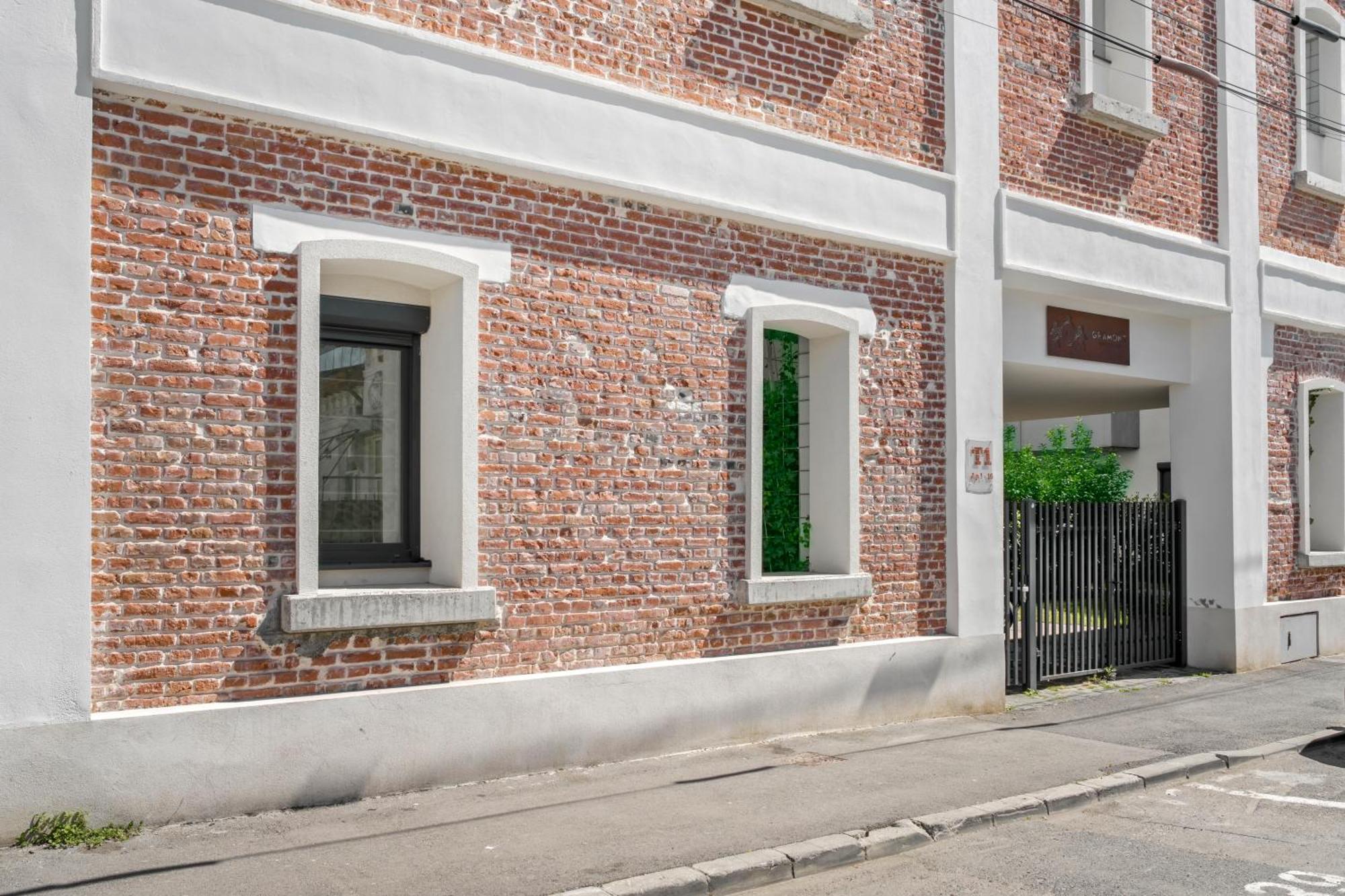 Bucharest Luxury Apartments Luaran gambar